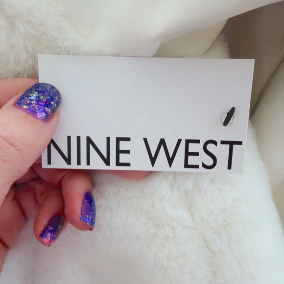 NWT Nine West Daisy Dew White Faux Fur Vegan Leather Moto Jacket - Women's S - Picture 4 of 9